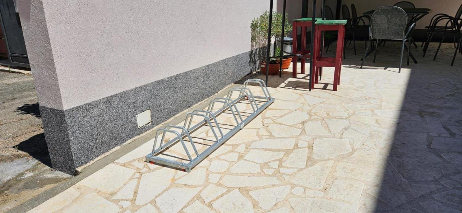 Rooms And Studio Flora Porec Bagian luar foto